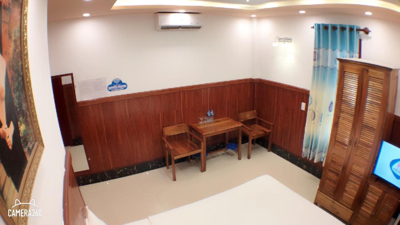 Ha Phat Hotel Duong Dong  Extérieur photo