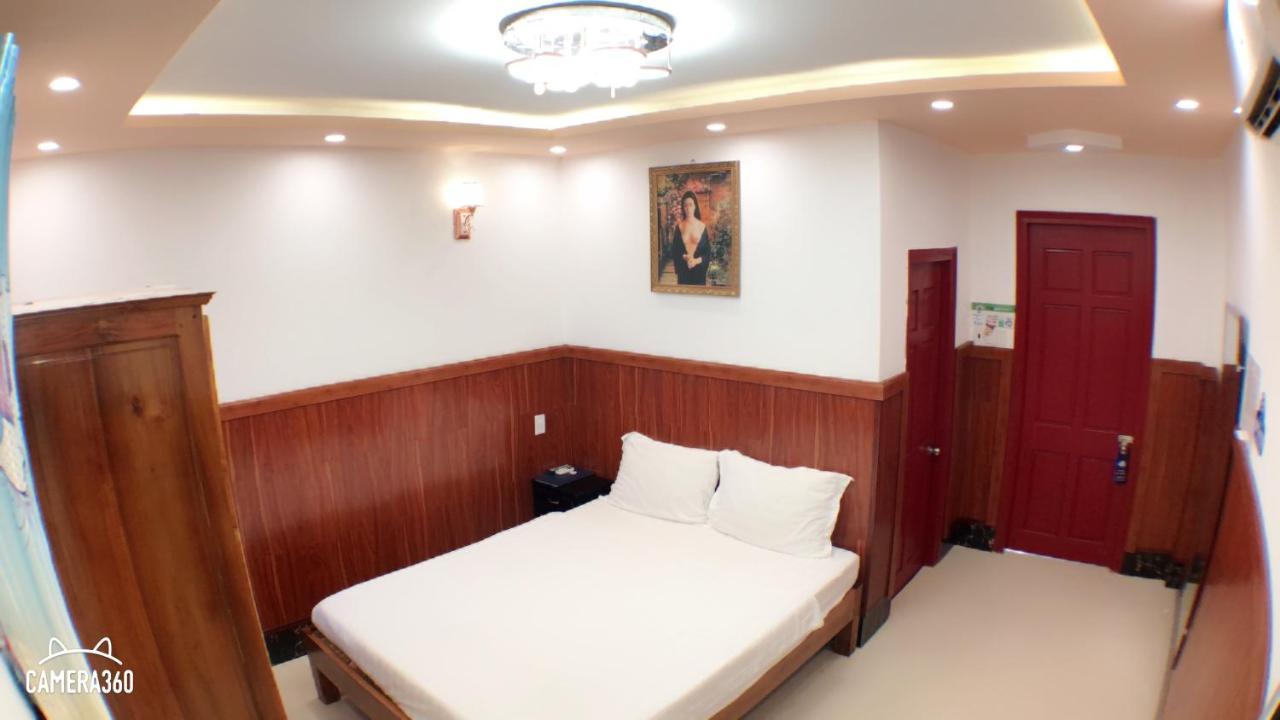 Ha Phat Hotel Duong Dong  Extérieur photo