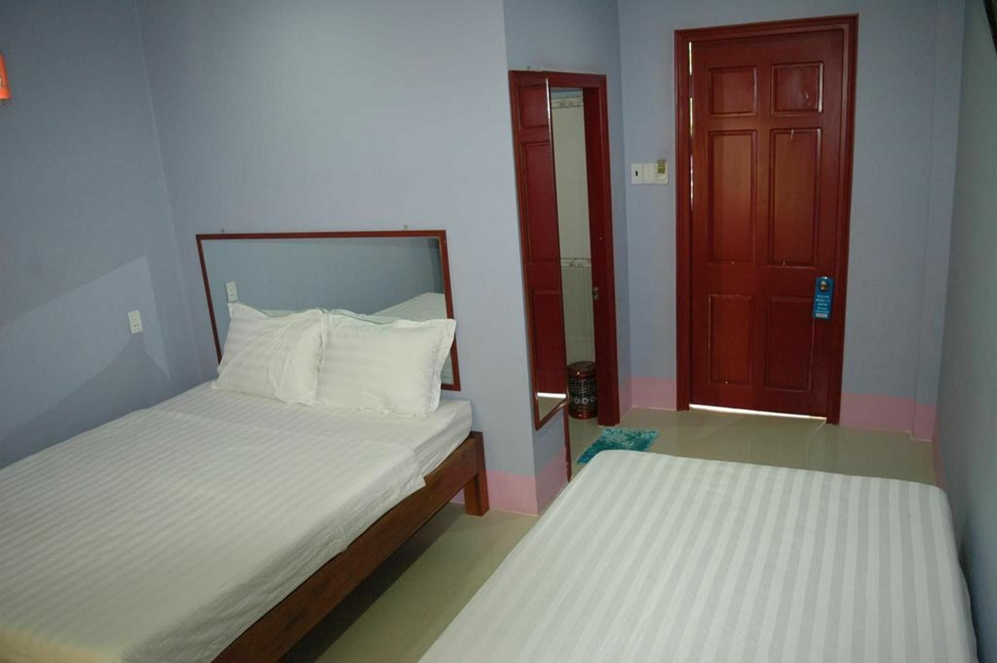 Ha Phat Hotel Duong Dong  Extérieur photo