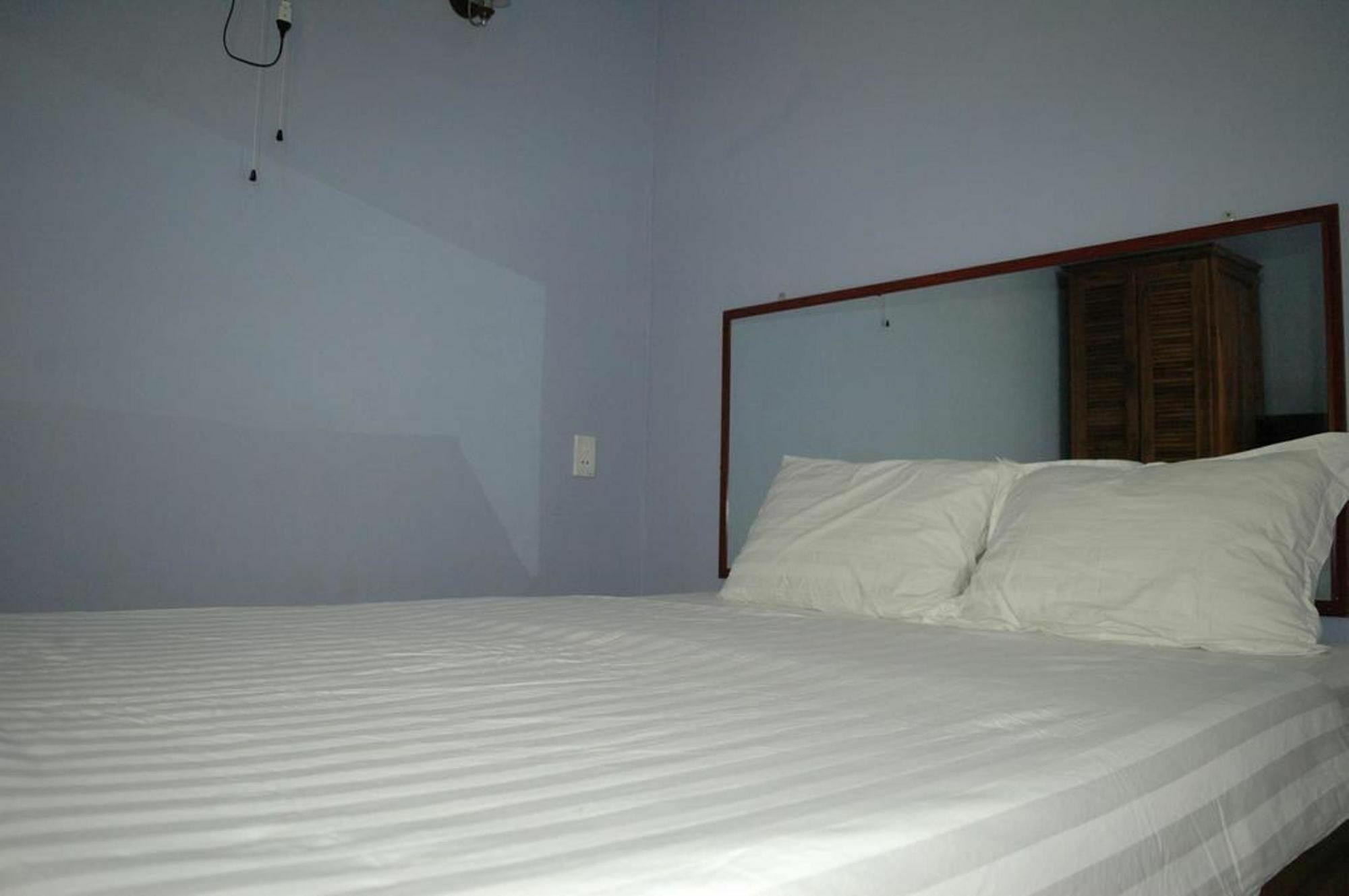 Ha Phat Hotel Duong Dong  Extérieur photo