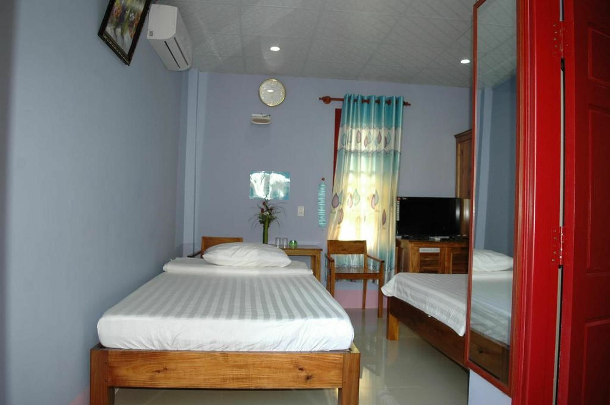 Ha Phat Hotel Duong Dong  Extérieur photo